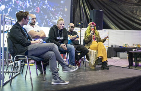 ec20-slike-card1-0072